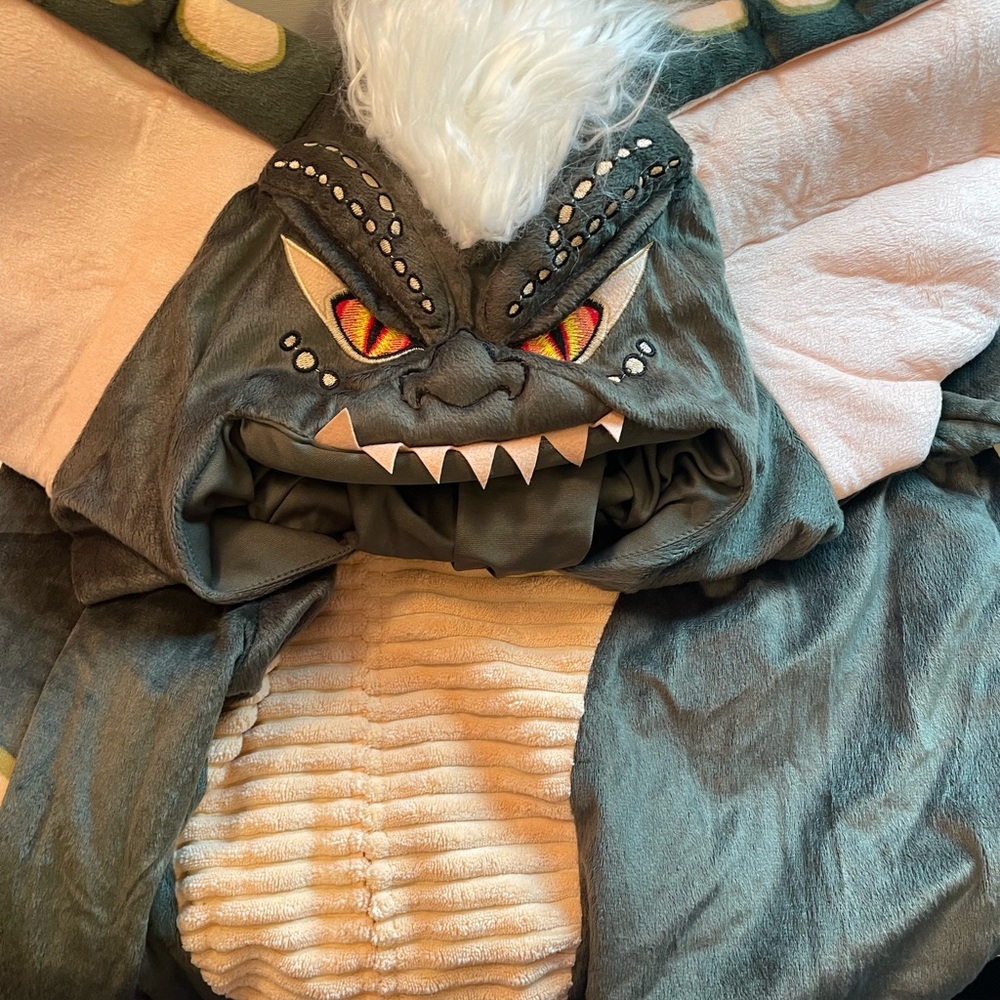 Gremlins Hooded Plush Jumpsuit Zip up Costume from Spirit Halloween Fall - Picture 3 of 10